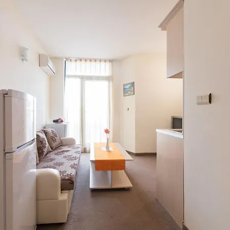 شقة ❤ 1 Bedroom W Kitchen&balcony ❤d206a❤ ساني بيتش